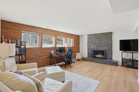 Tiny photo for 2853 E WILLOW DR, Sandy, UT 84093 (MLS # 2144278)