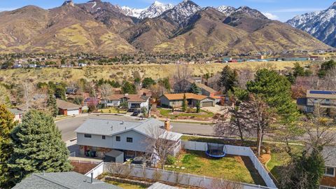 Tiny photo for 2853 E WILLOW DR, Sandy, UT 84093 (MLS # 2144278)