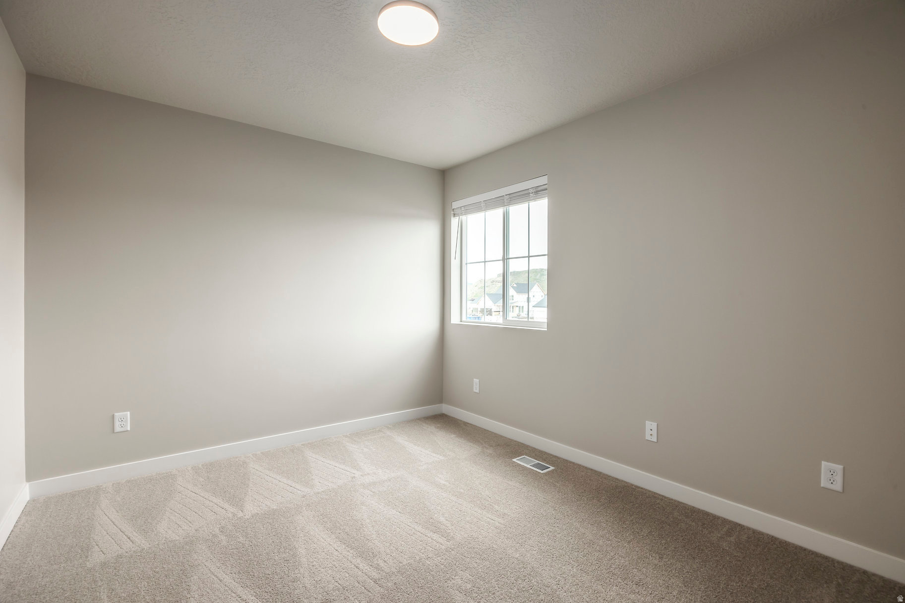 FRANCIS COMMONS - Residential