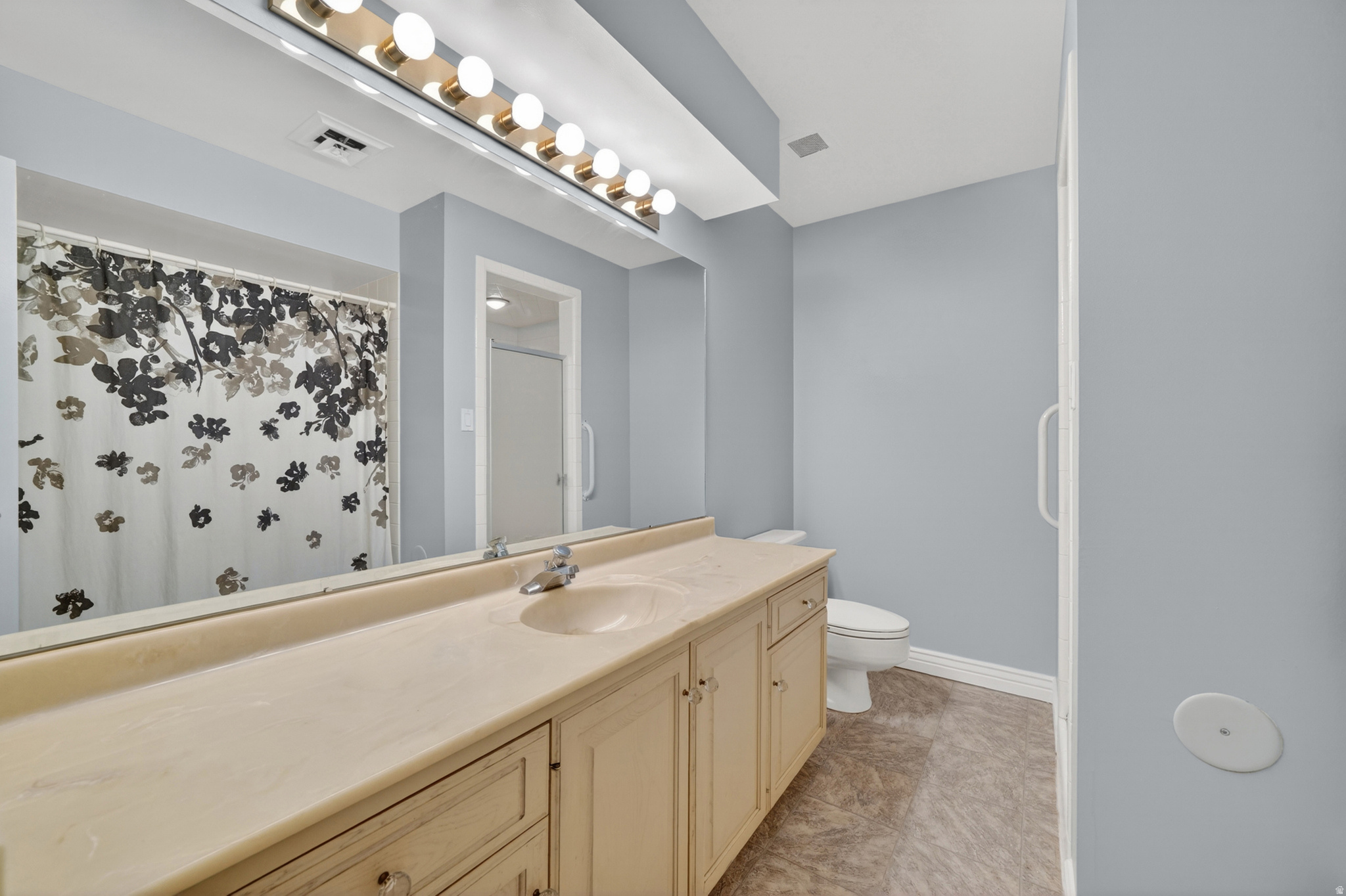 DONNER PLACE - Residential