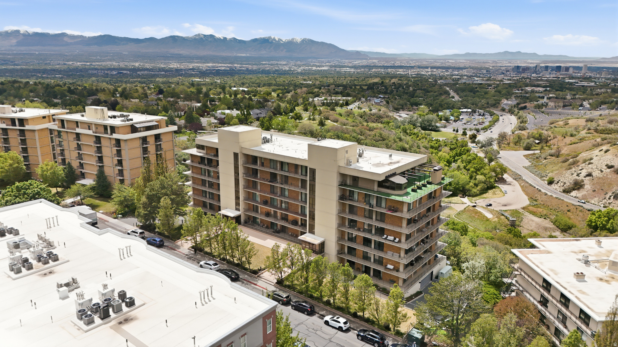 DONNER PLACE - Residential