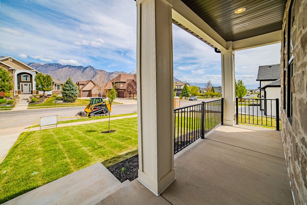 Photo of 12651 N PONCE DE LEON DR #21, Highland, UT 84003 (MLS # 2152894)