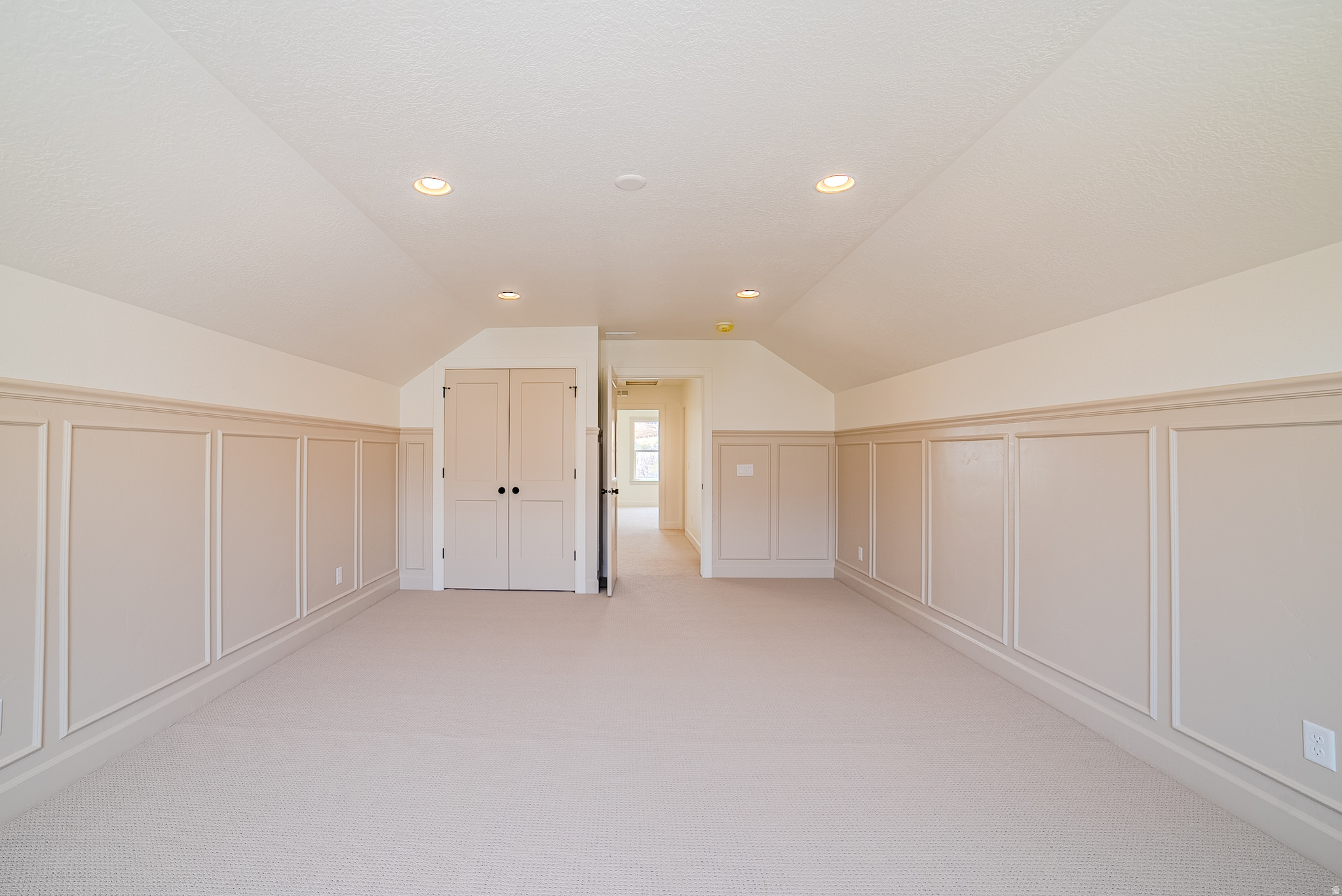 BEACON HILL - Residential