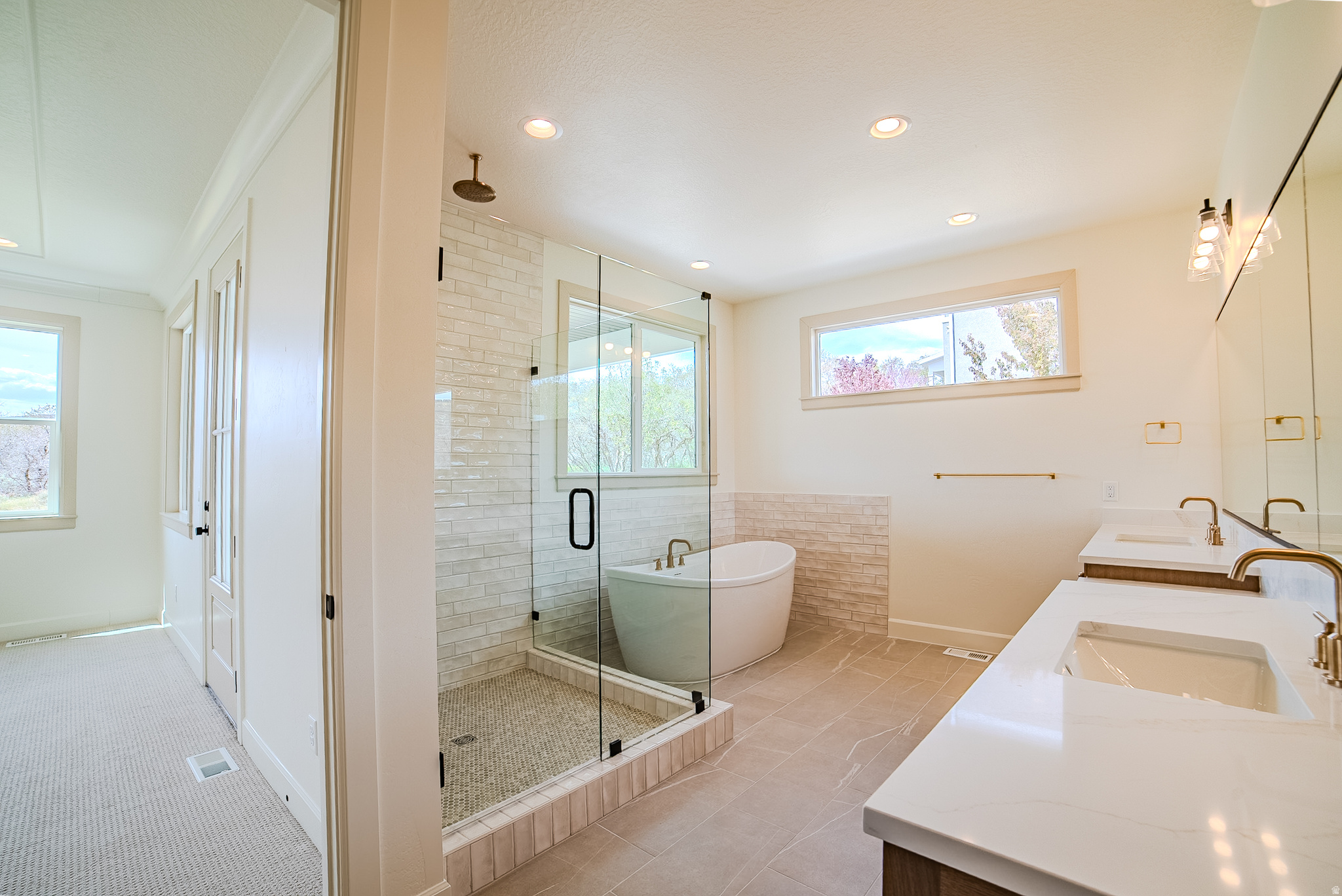 BEACON HILL - Residential