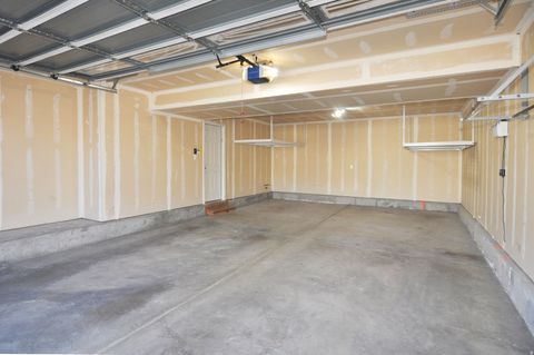 Tiny photo for 935 LONGLEAF DR, North Salt Lake, UT 84054 (MLS # 2120893)