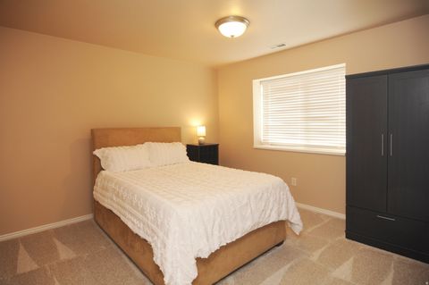 Tiny photo for 935 LONGLEAF DR, North Salt Lake, UT 84054 (MLS # 2120893)