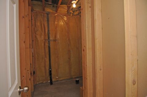 Tiny photo for 935 LONGLEAF DR, North Salt Lake, UT 84054 (MLS # 2120893)