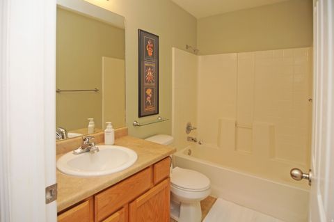Tiny photo for 935 LONGLEAF DR, North Salt Lake, UT 84054 (MLS # 2120893)