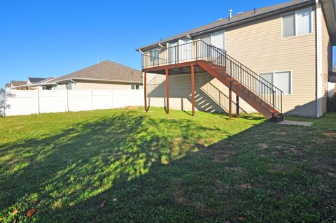 Tiny photo for 935 LONGLEAF DR, North Salt Lake, UT 84054 (MLS # 2120893)