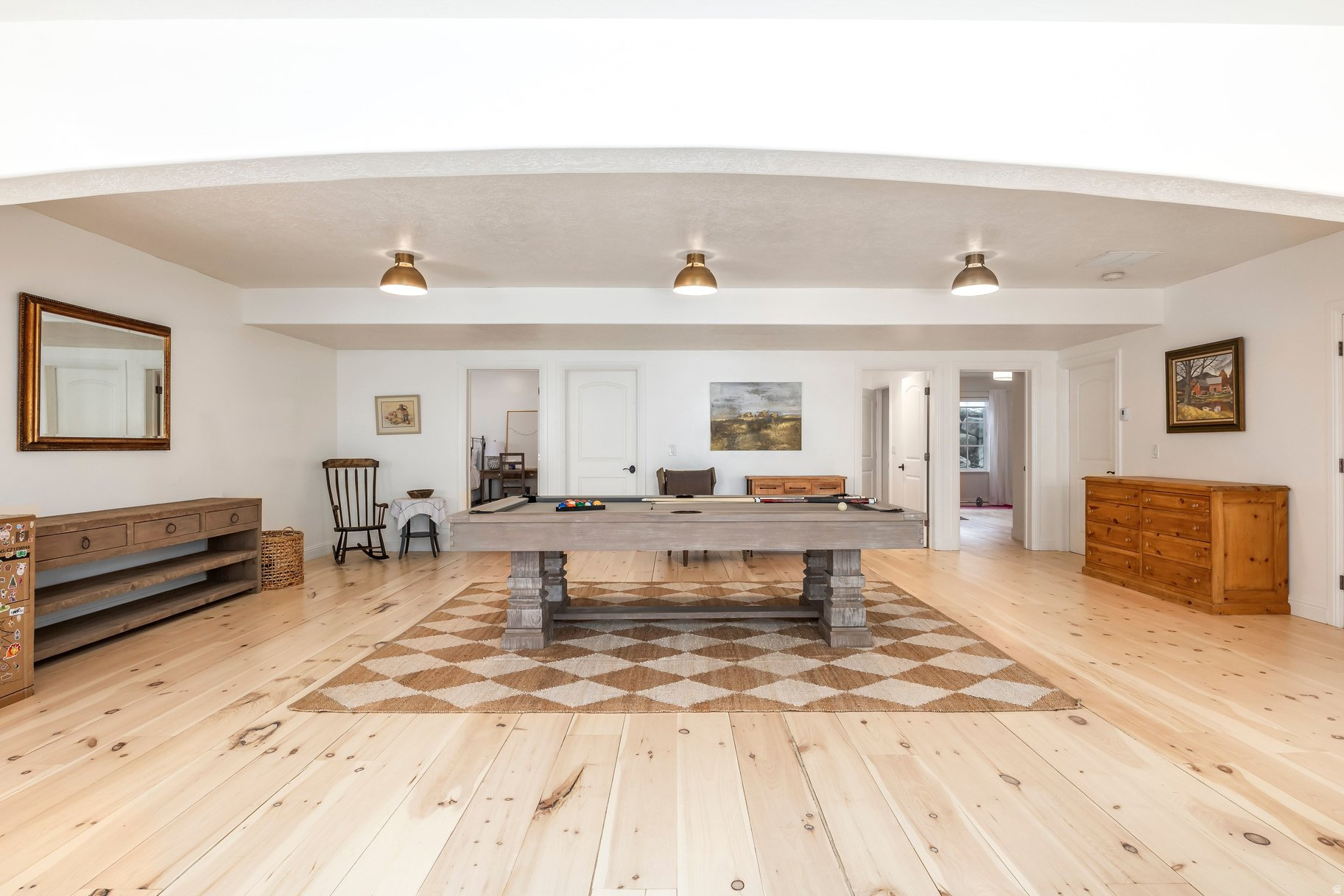 DUTCH FIELDS - Residential