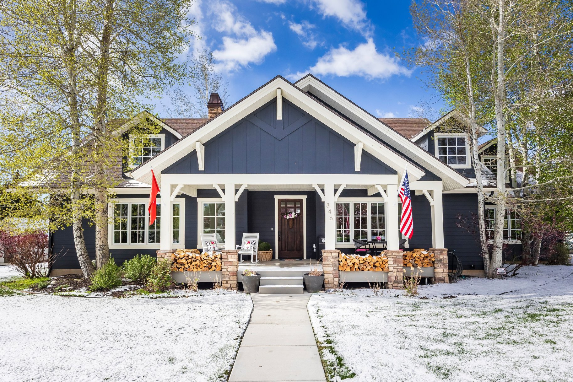 DUTCH FIELDS - Residential