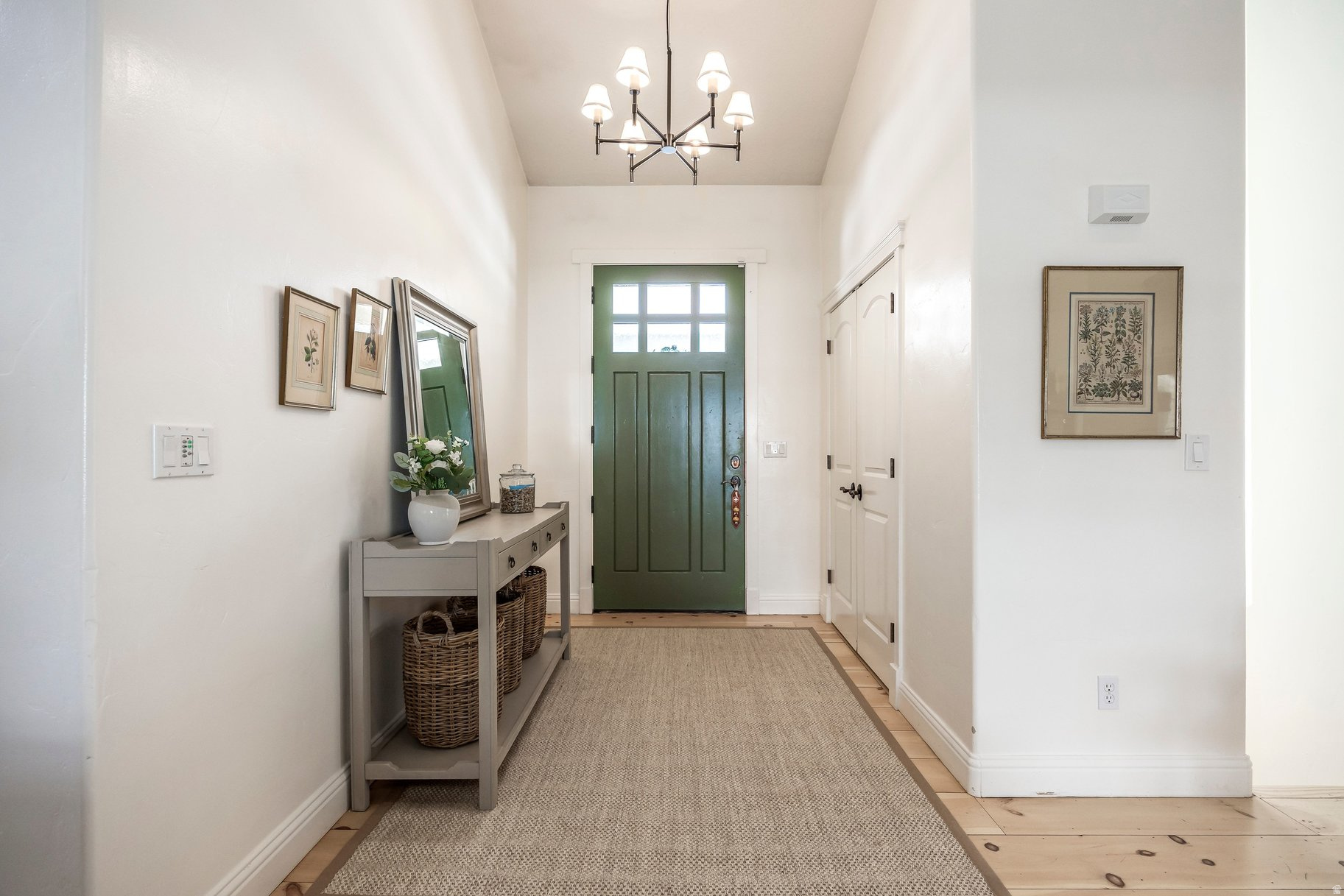 DUTCH FIELDS - Residential