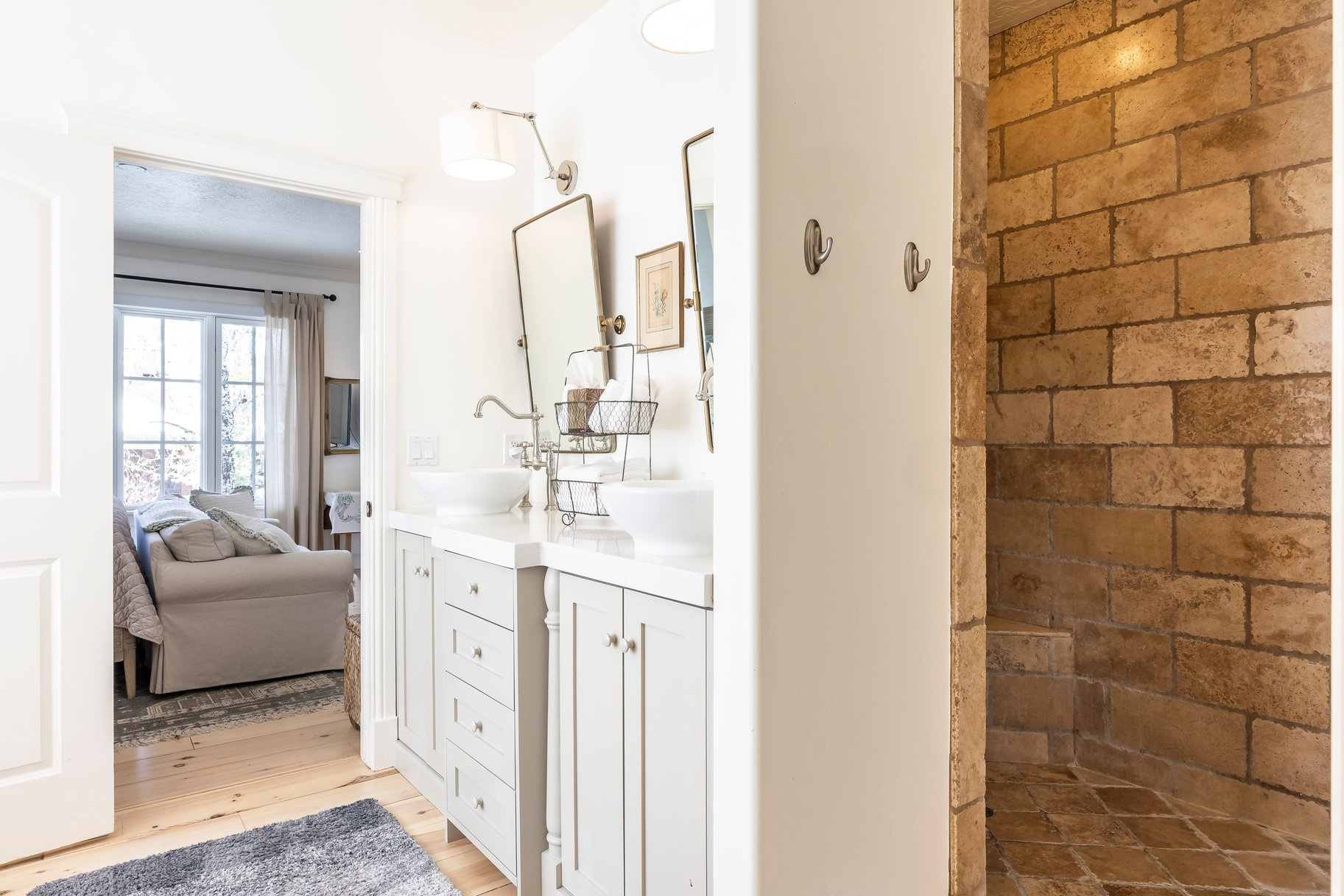 DUTCH FIELDS - Residential