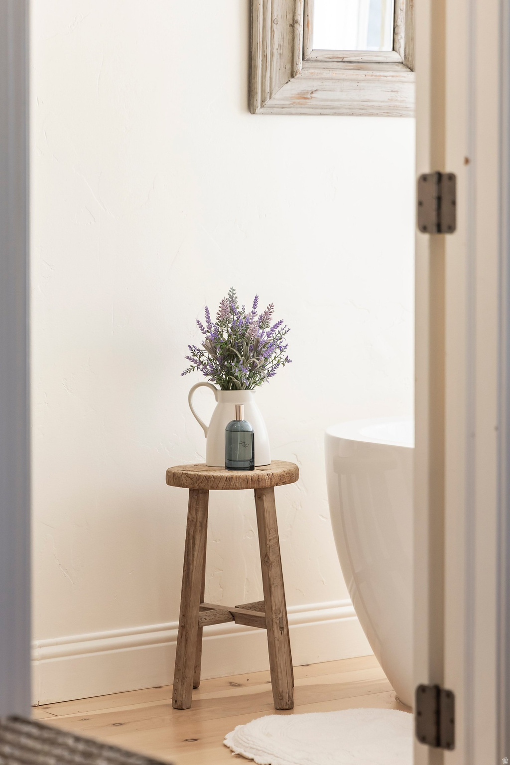 DUTCH FIELDS - Residential