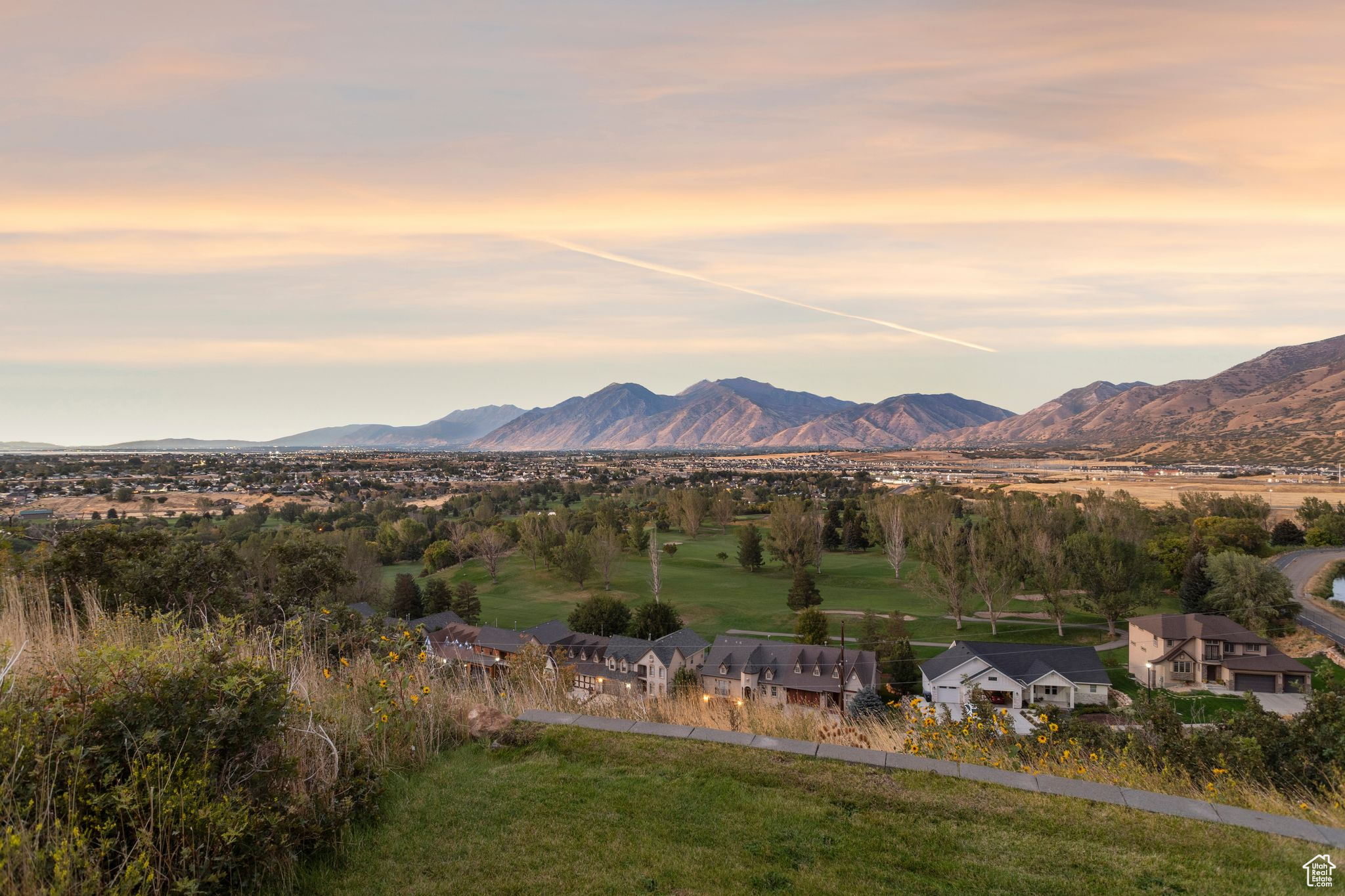 OAKRIDGE COVE - Residential