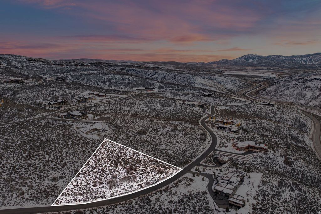 Photo of 1280 E CANYON GATE RD #48, Park City, UT 84098 (MLS # 2127952)