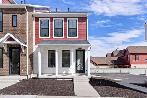 Photo of 11279 S LAKE RUN RD W #126, South Jordan, UT 84009 (MLS # 2137913)