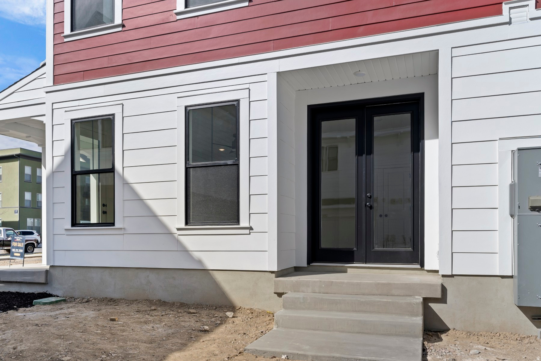 DAYBREAK - Residential