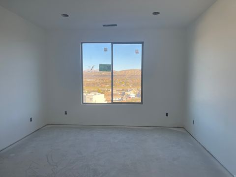 Tiny photo for 2054 W 320 S #40, Hurricane, UT 84737 (MLS # 2126402)