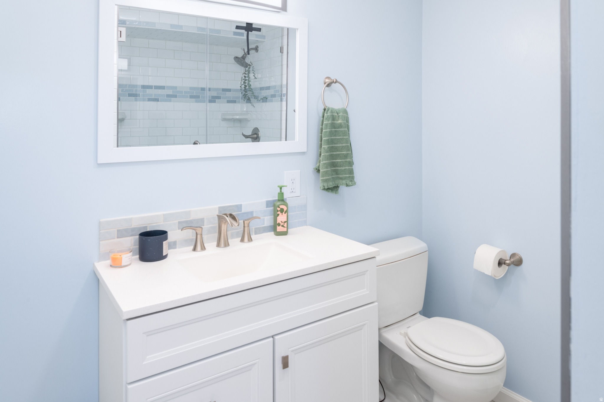 CHELSIE PARK - Residential