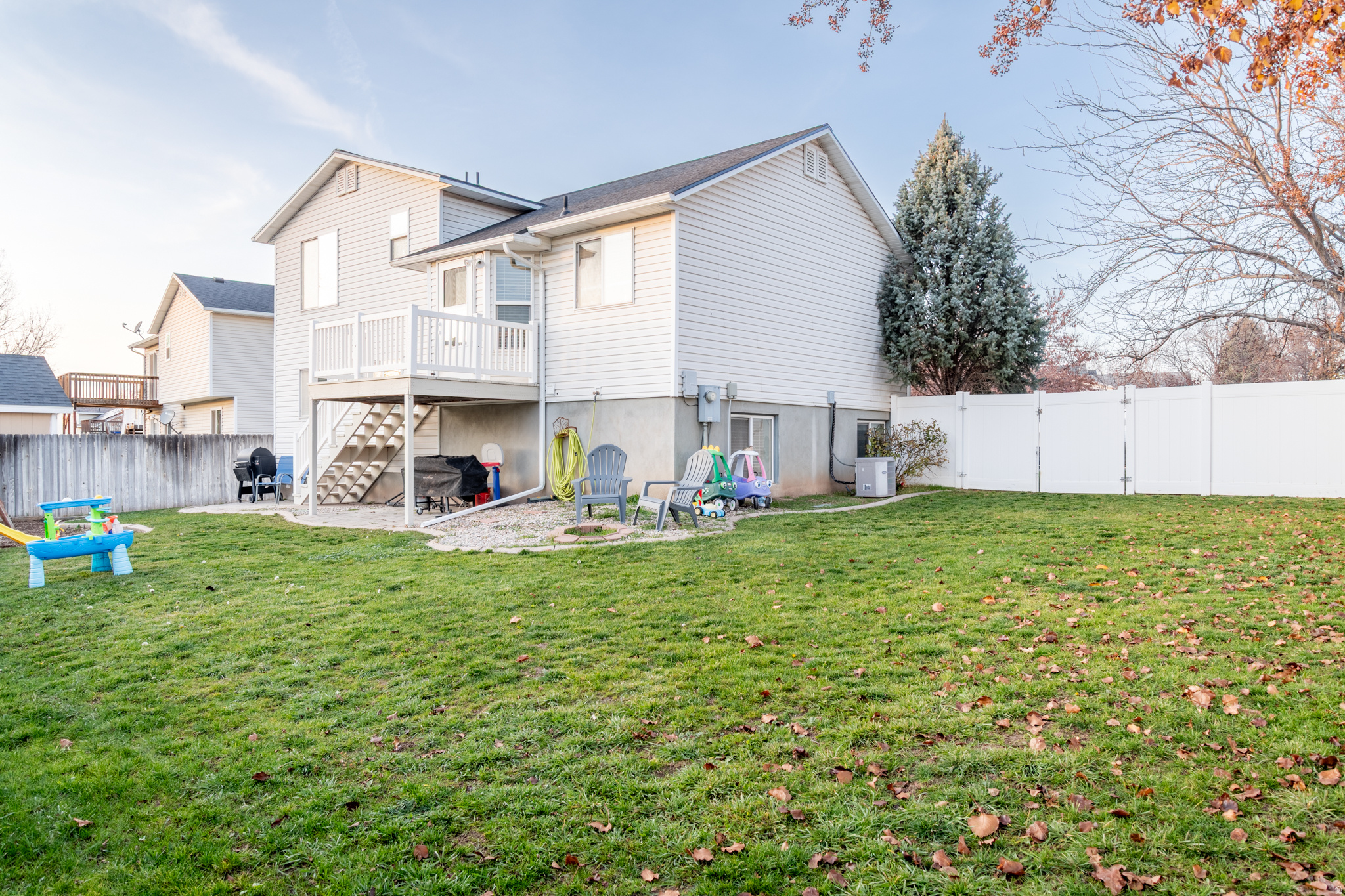 CHELSIE PARK - Residential