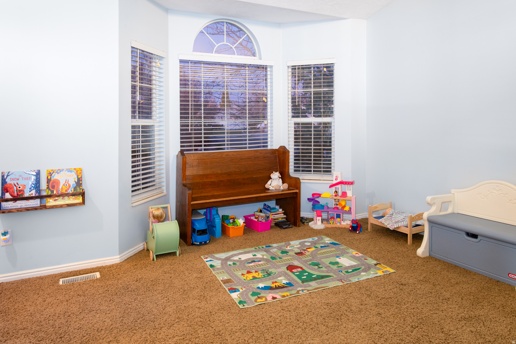 CHELSIE PARK - Residential