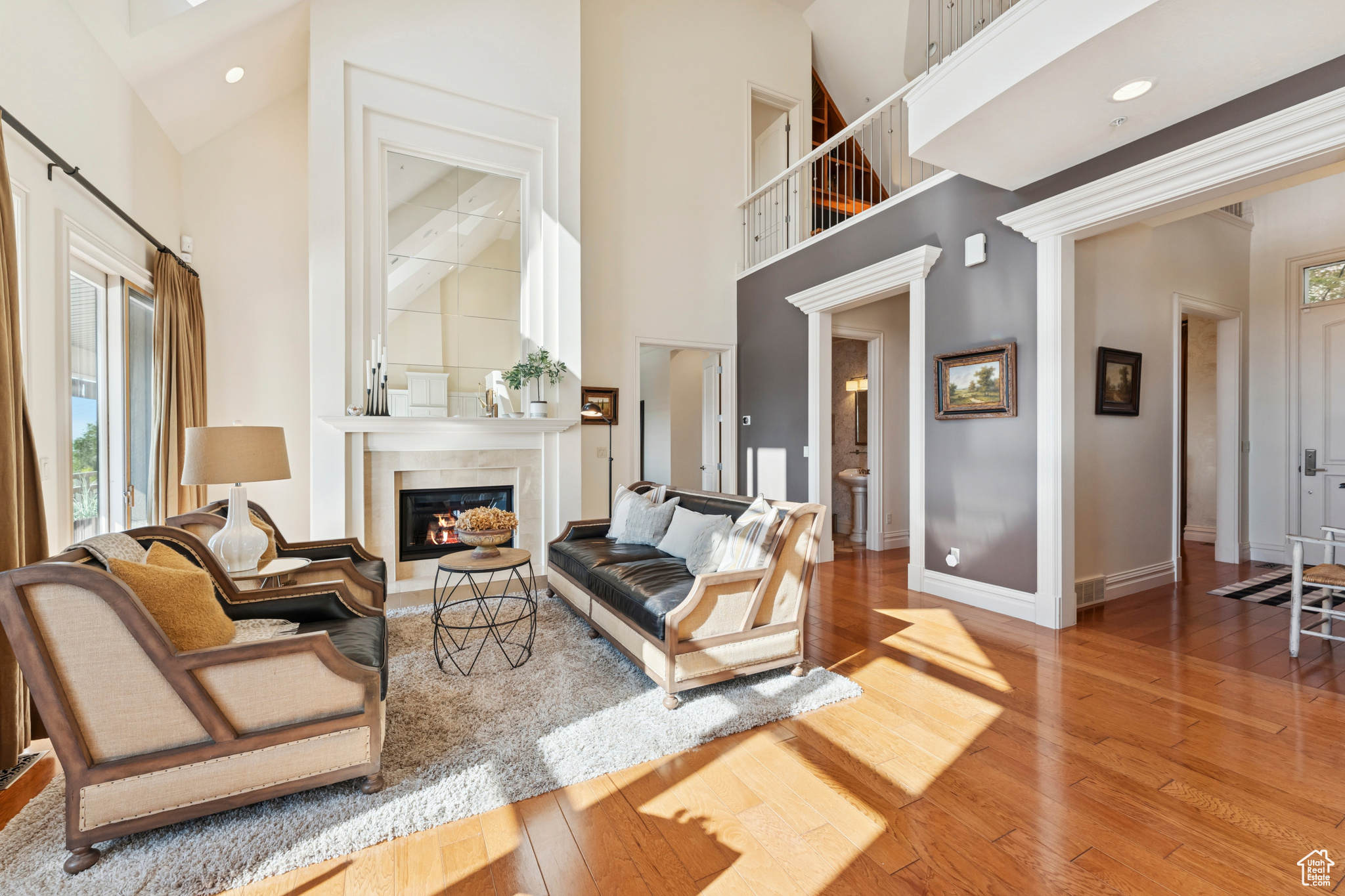 ALMOND STREET - Residential