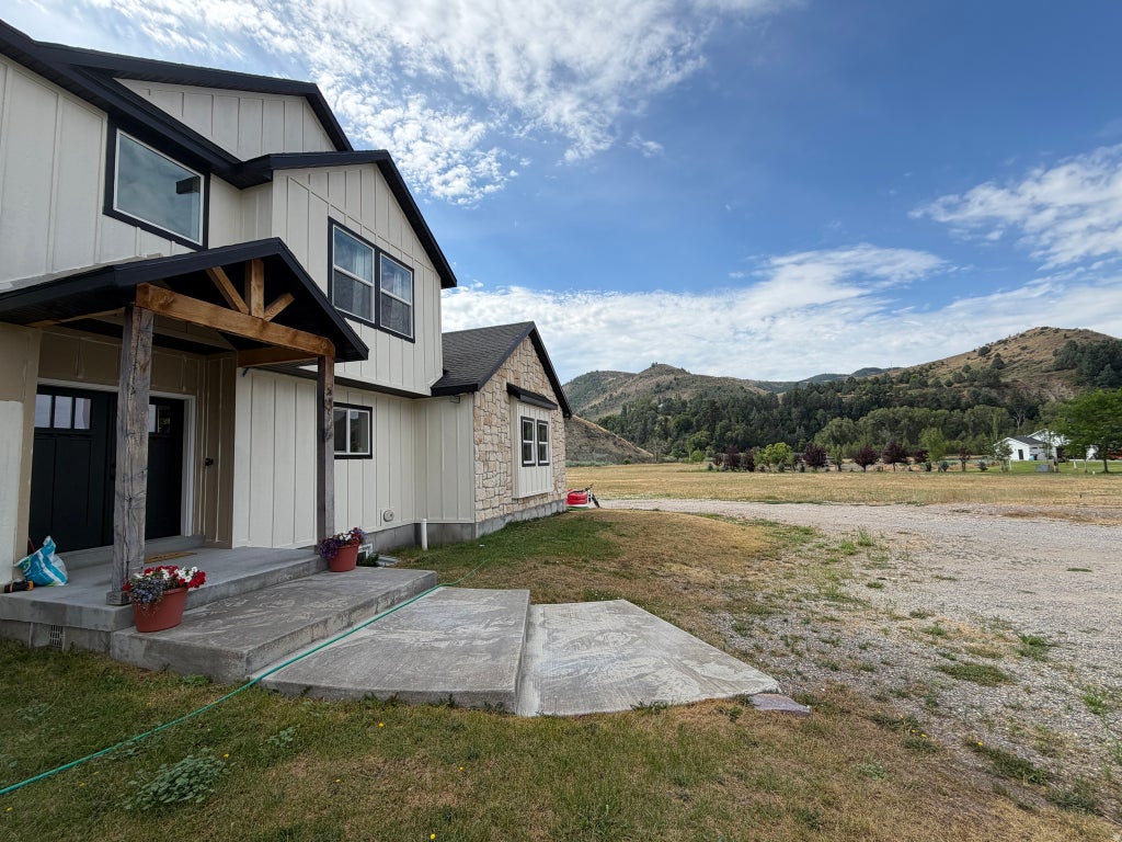 Photo of 5162 N THE NARROWS LOOP, Preston, ID 83263 (MLS # 2174445)