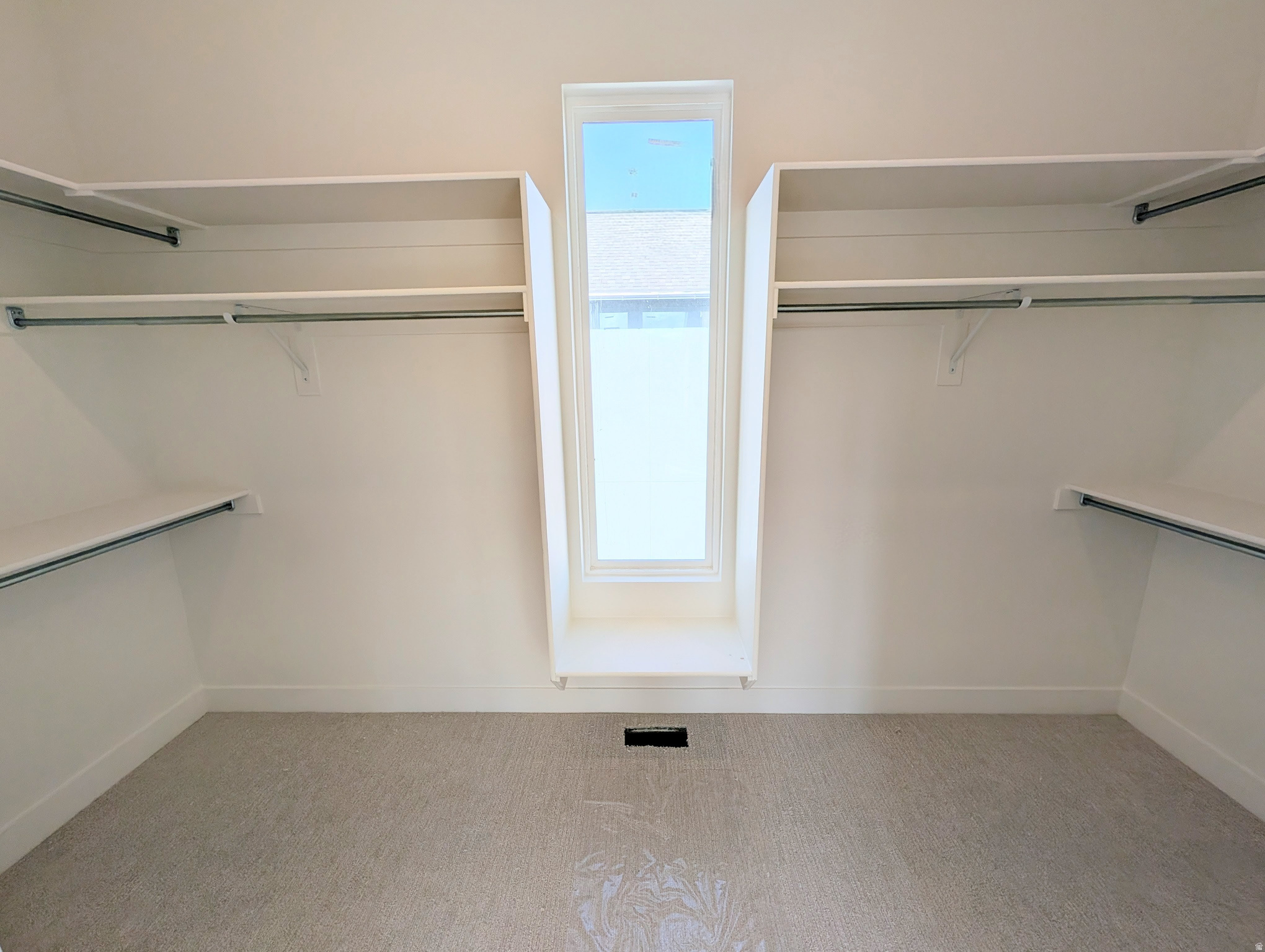 DAYBREAK - Residential