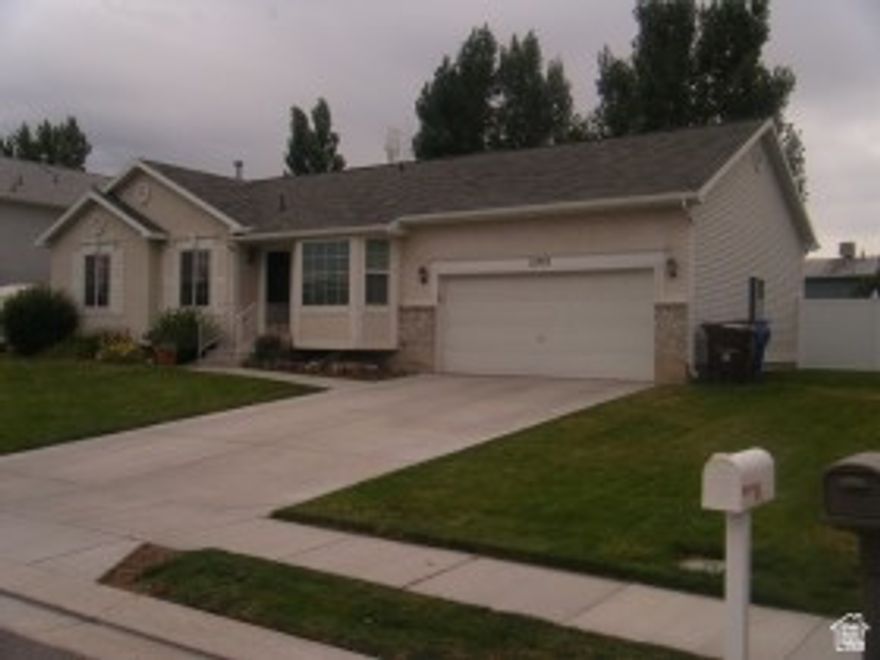 Great Riverton Rambler. This home sits on a quiet street and is in an area close to everything you need.  Home is currently being rented and the tenants are great but are on a month to month so this is a great home for an investor looking for a quick 1031 exchange or purchase with instant cash flow, or for a homeowner looking for a great deal and ready to gain some instant equity by giving it a little TLC. home has pressurized irrigation provided by riverton city keeping the water bills low. Priced for a quick sale. Owner/Agent