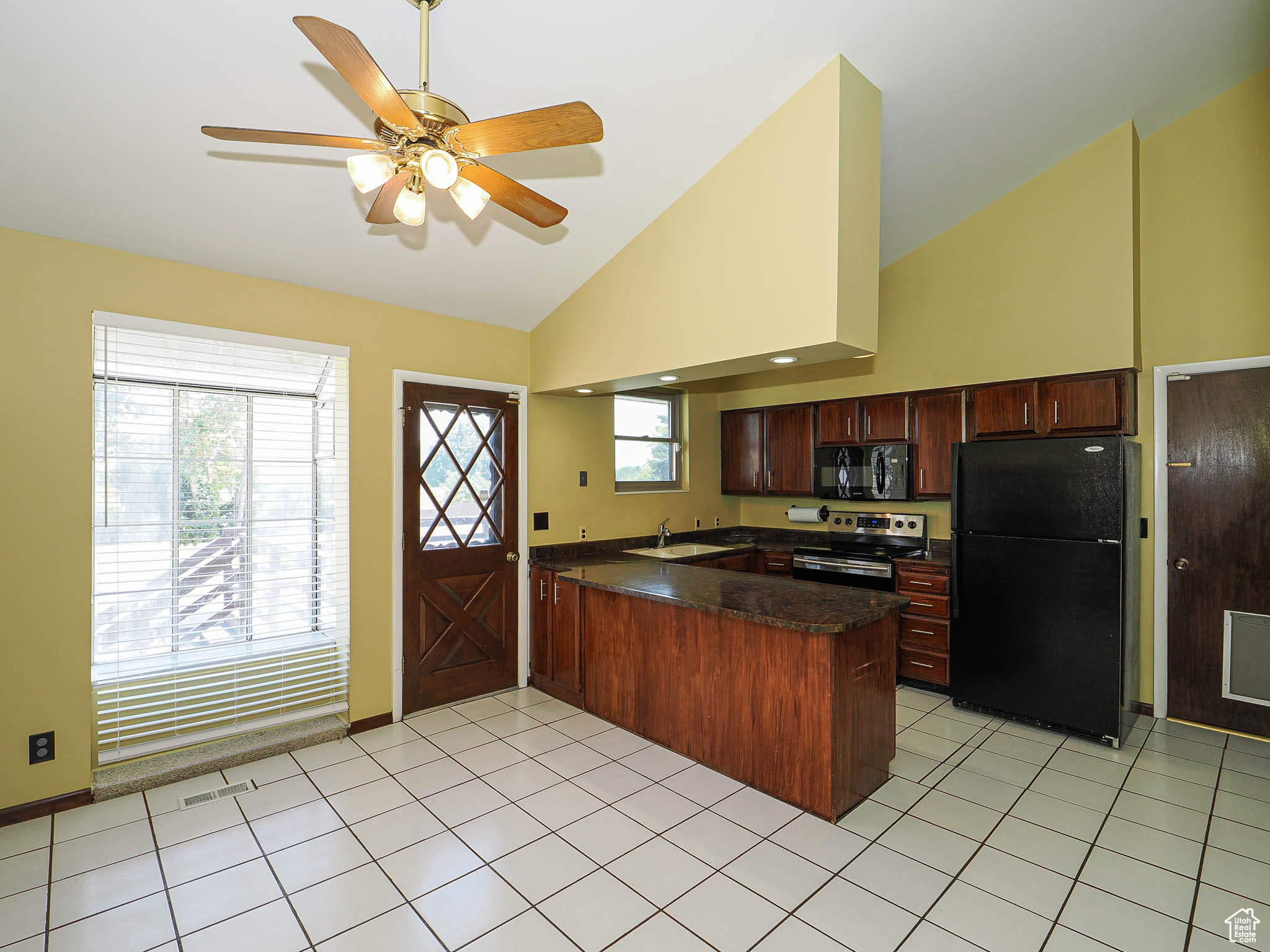 SUMMERWOOD - Residential