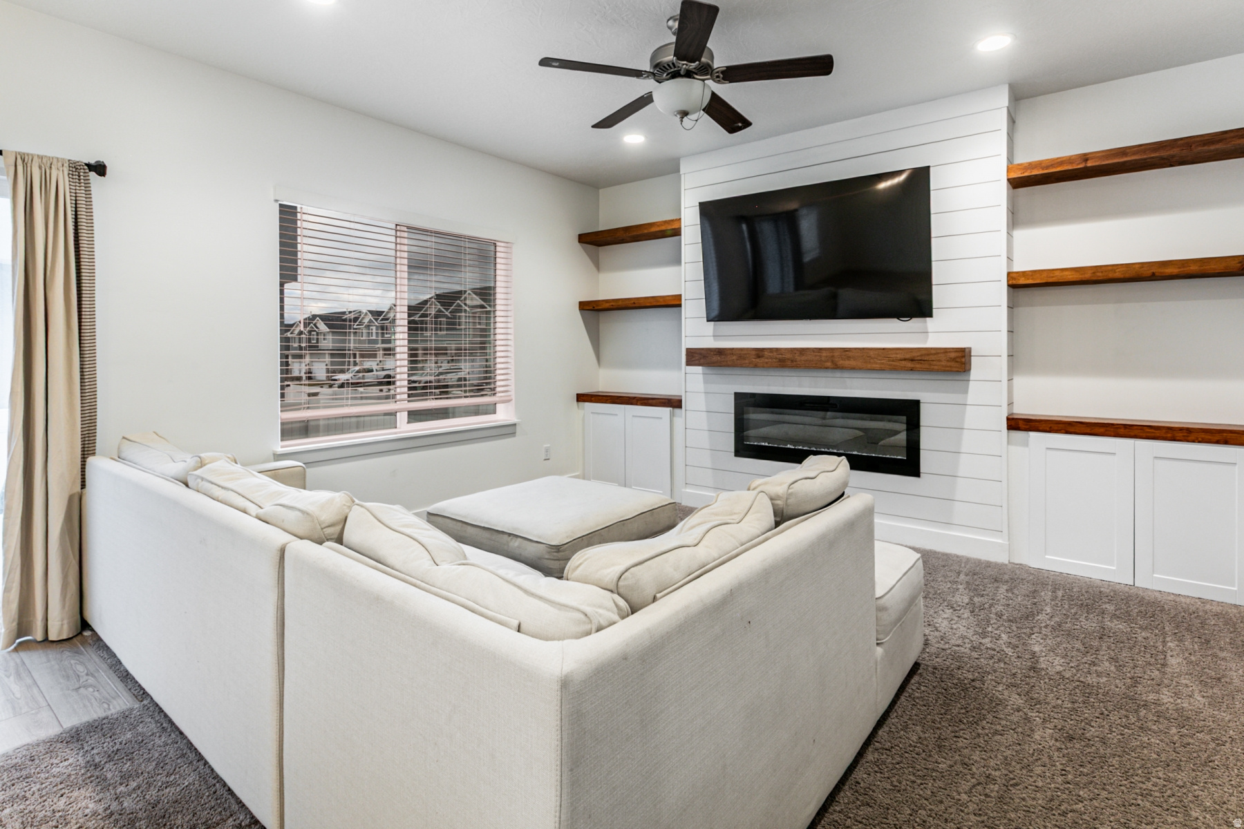 SILVERLAKE - Residential