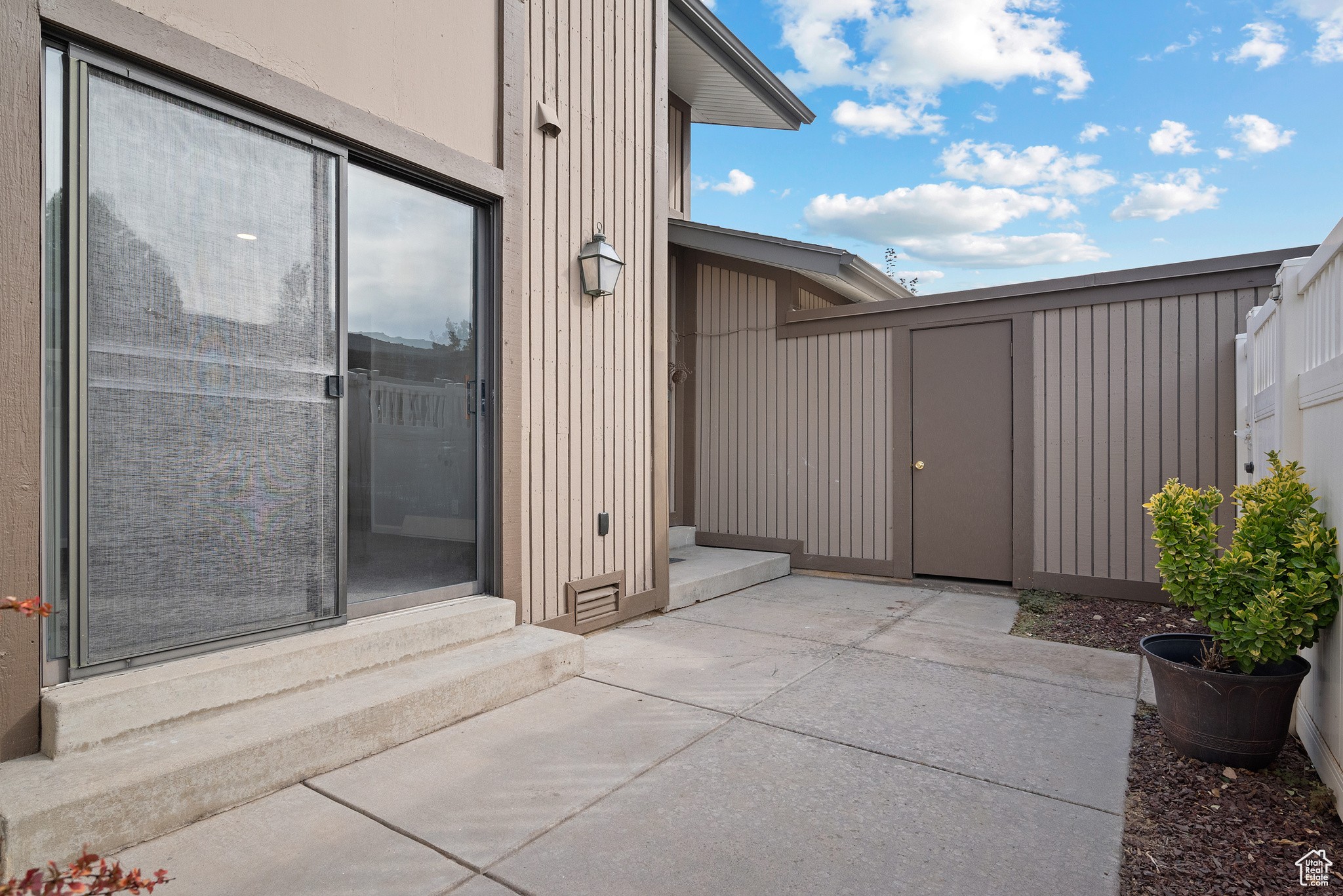 FAIRMEADOWS  CONDM - Residential