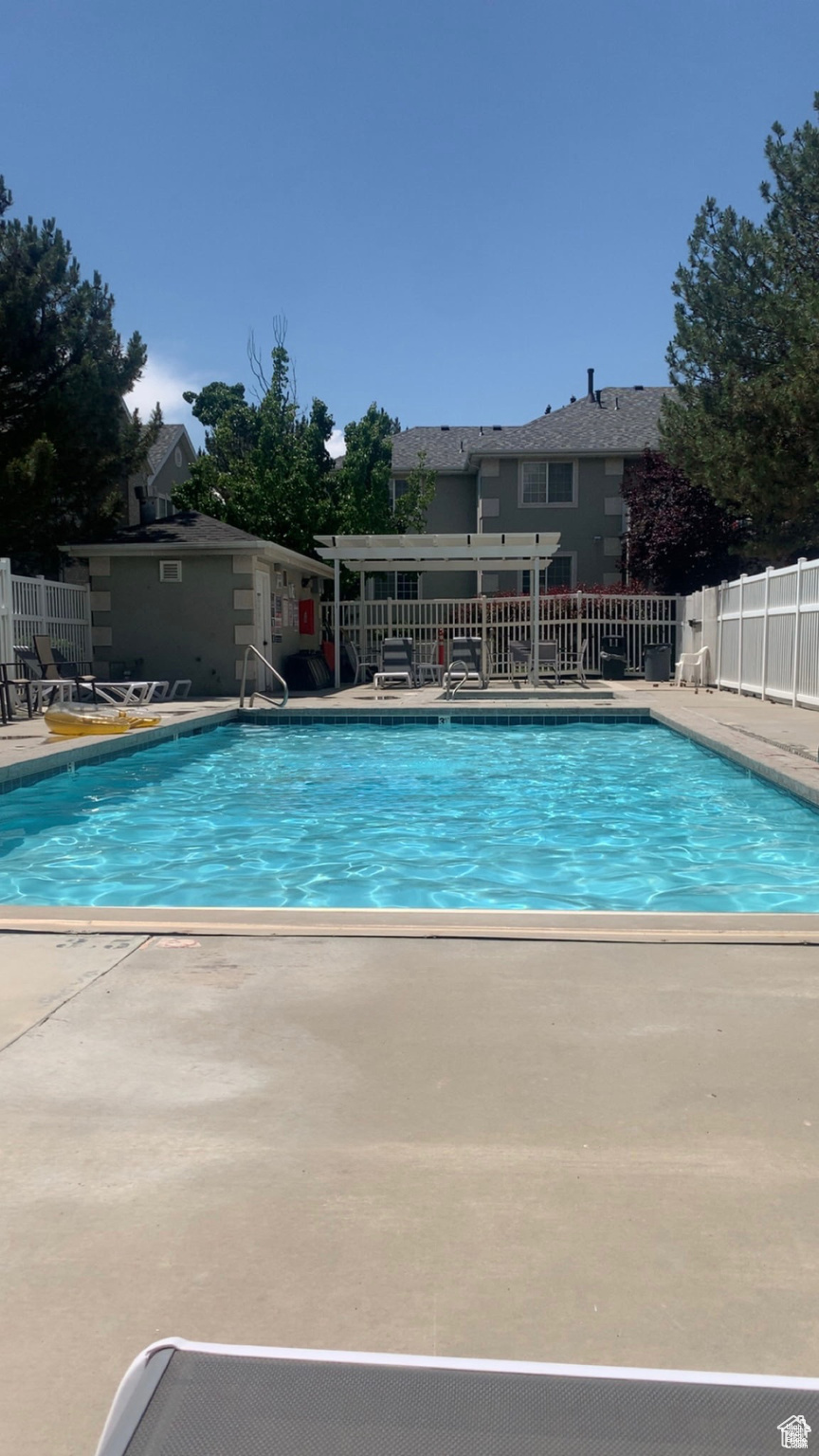 SHADOW RIDGE - Residential