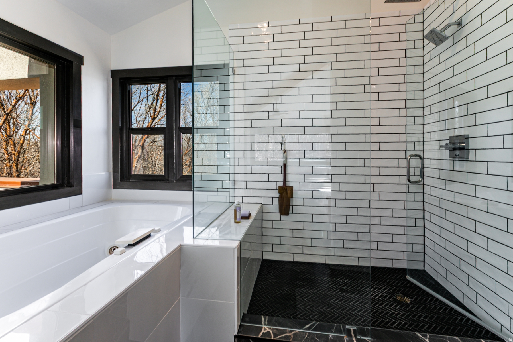 ECKER HILL - Residential Lease