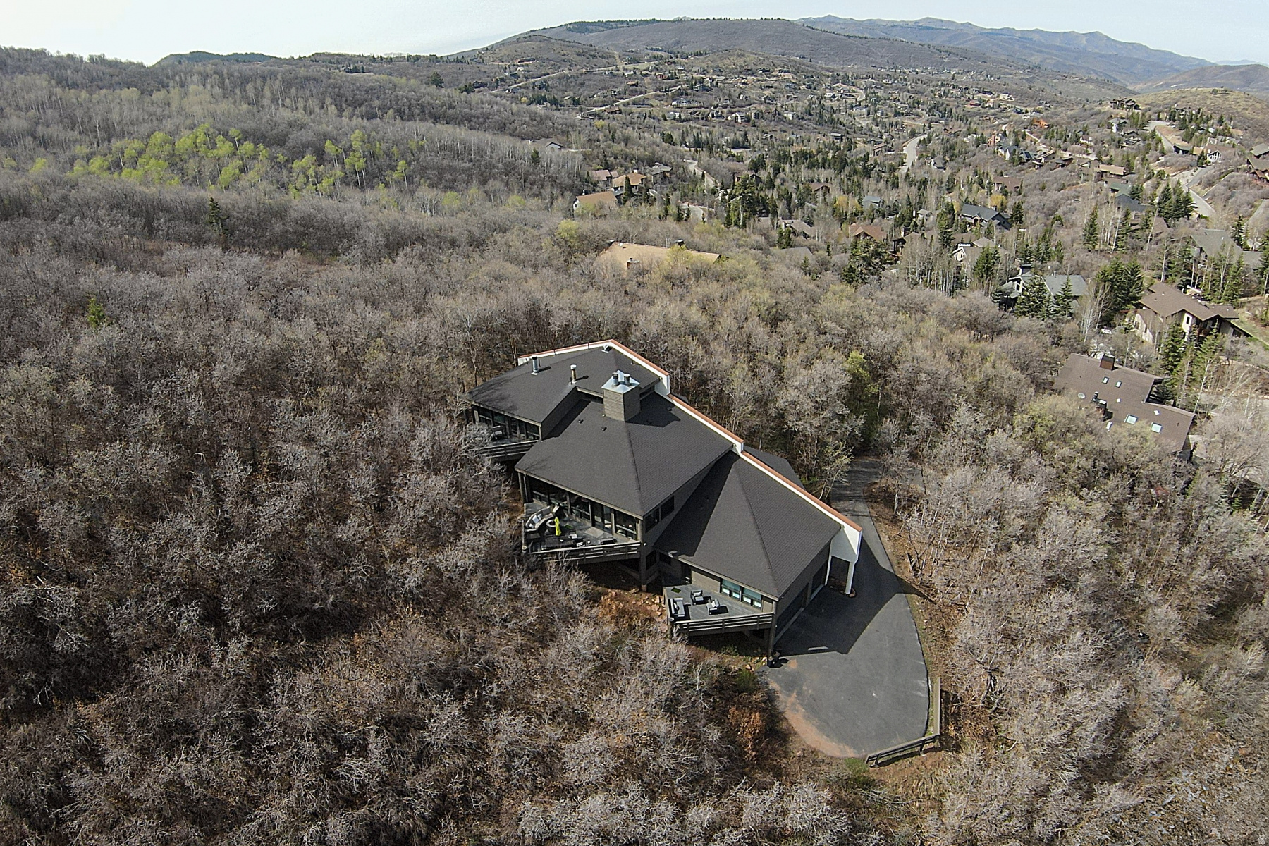 ECKER HILL - Residential Lease