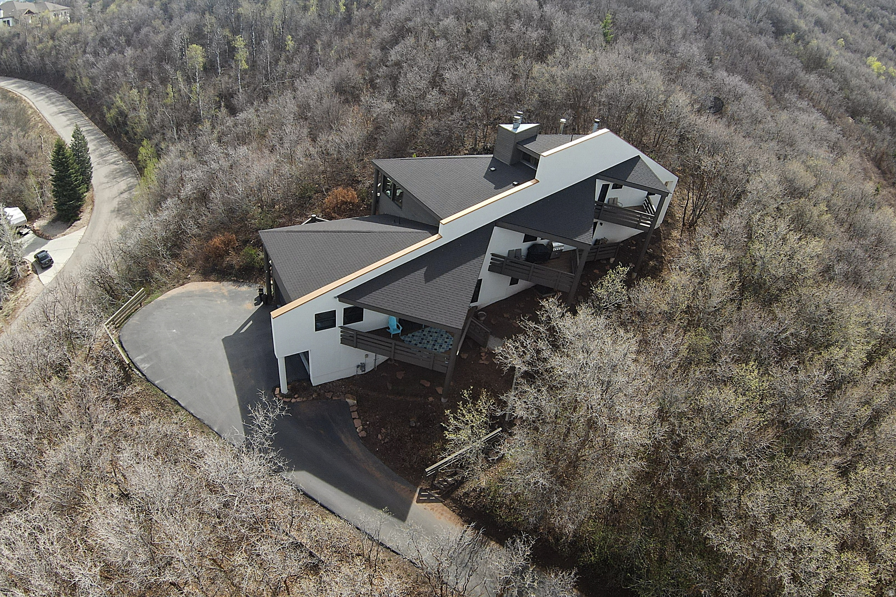 ECKER HILL - Residential Lease