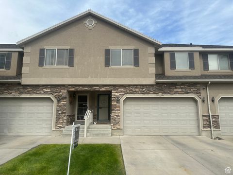 Photo of 1646 W MADISON RIDGE LANE LN S, Riverton, UT 84065 (MLS # 2101693)
