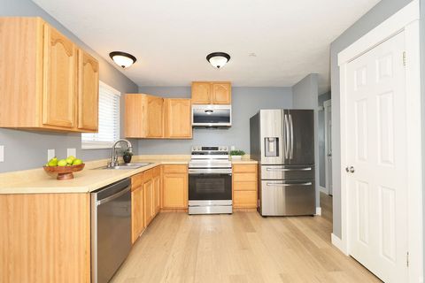 Tiny photo for 5013 TUSCAN ST, Salt Lake City, UT 84118 (MLS # 2126866)