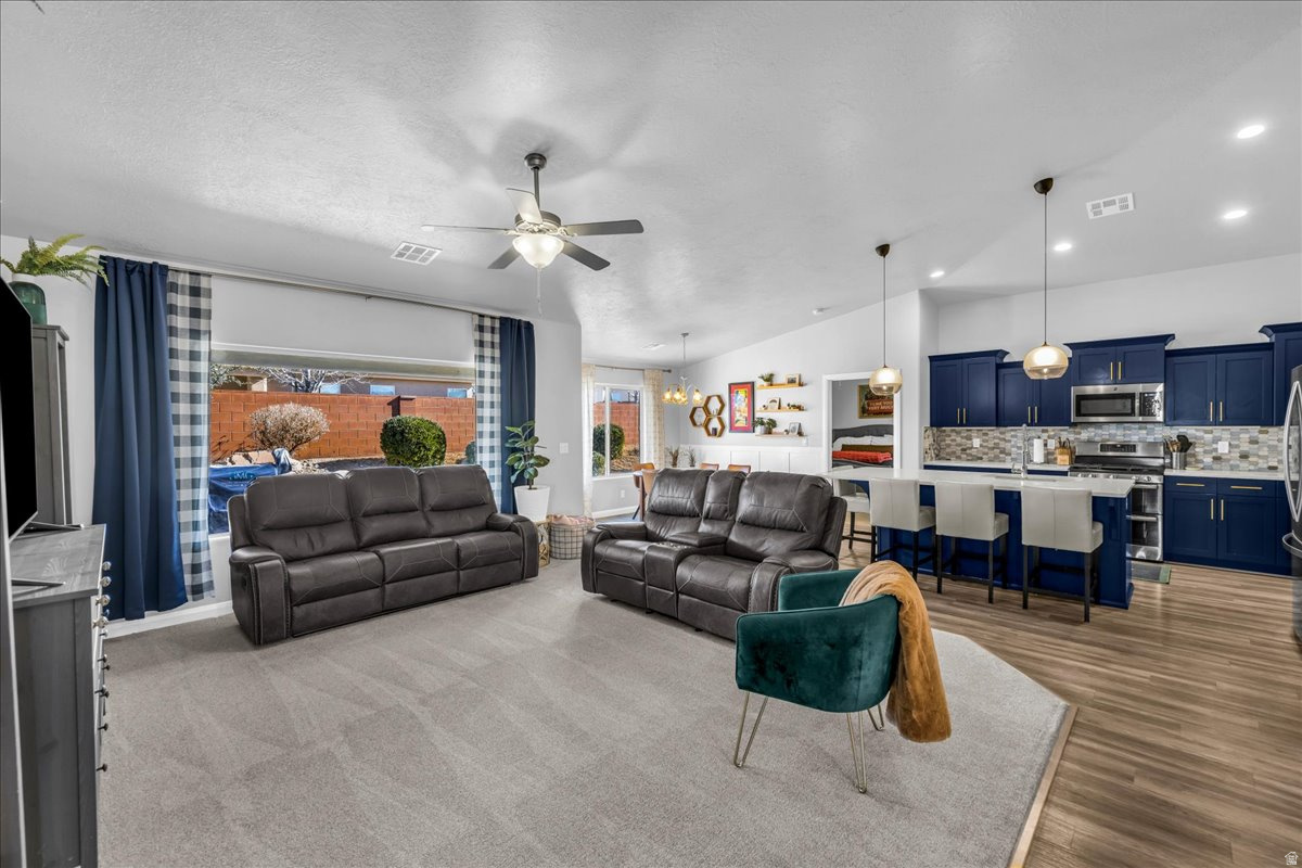 ELMWOOD ESTATES PH 1 - Residential