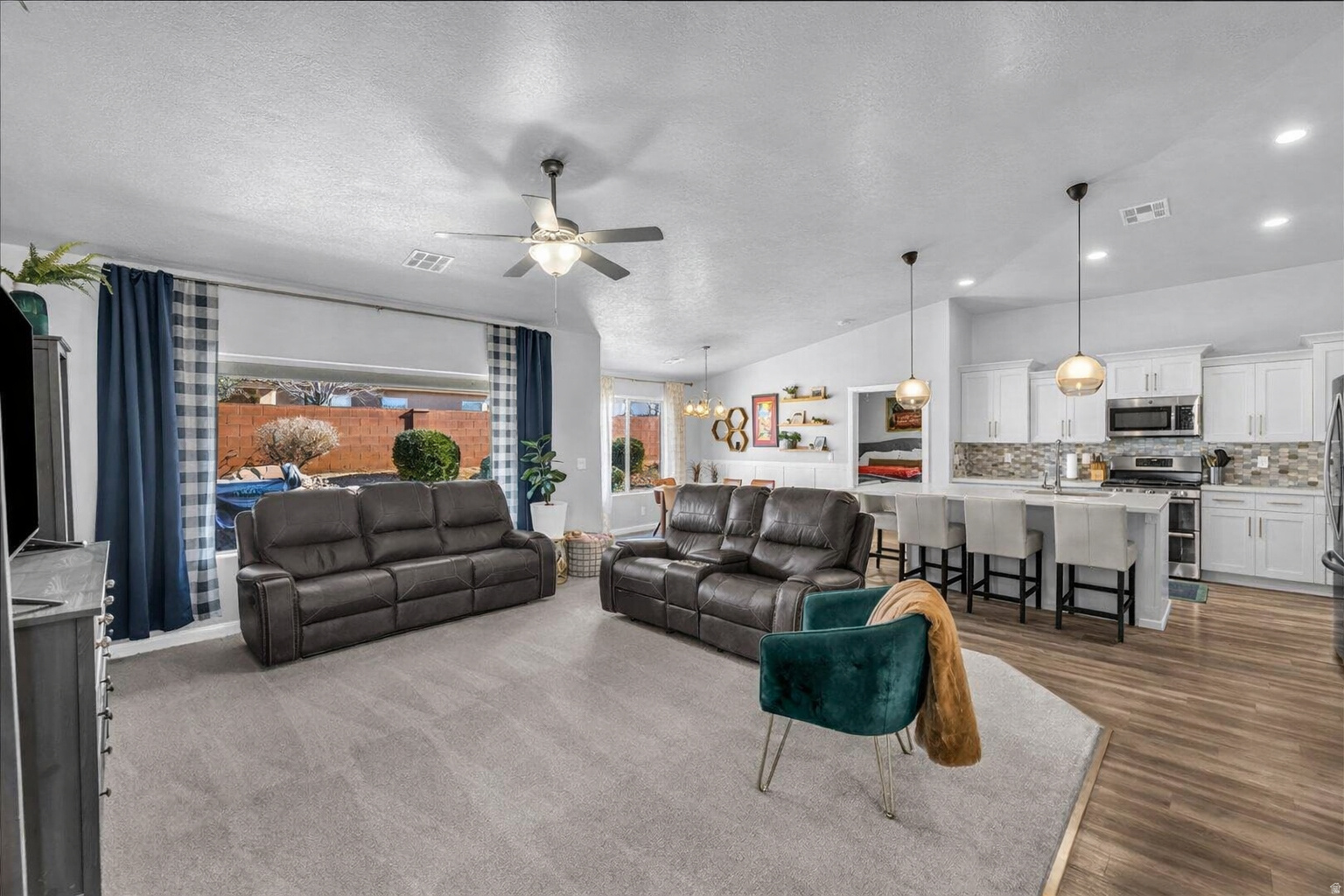 ELMWOOD ESTATES PH 1 - Residential