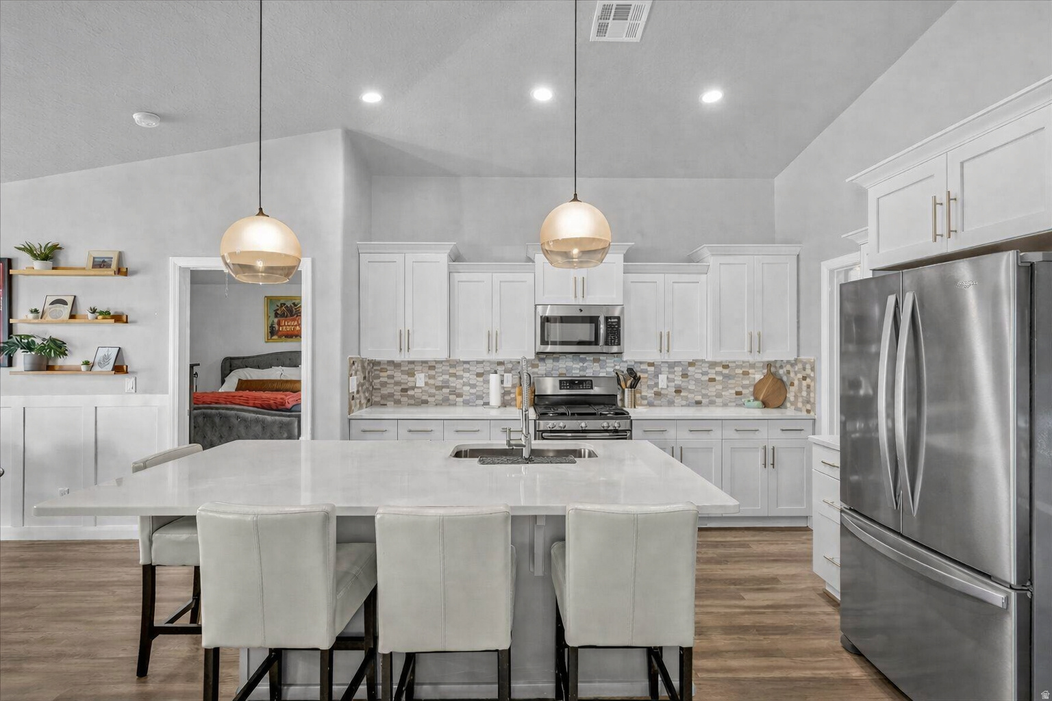 ELMWOOD ESTATES PH 1 - Residential