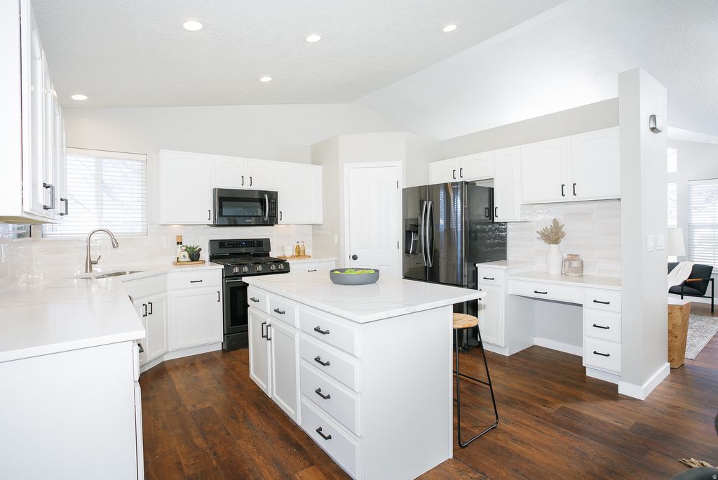 Photo of 4753 W COPPER MINE DR, Herriman, UT 84096 (MLS # 2129804)