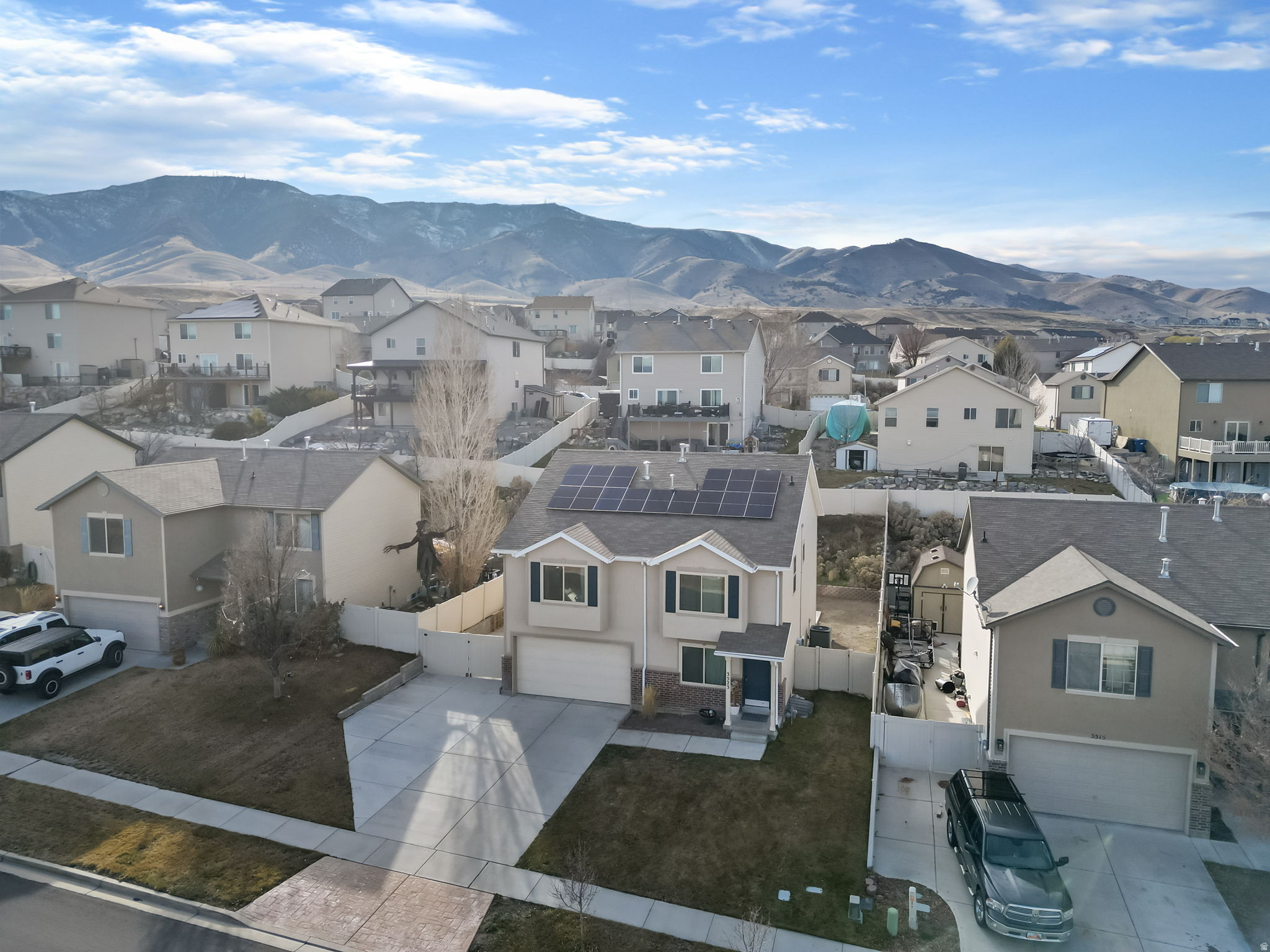 THE VILLAGE OF HAWKS LANDING - Residential