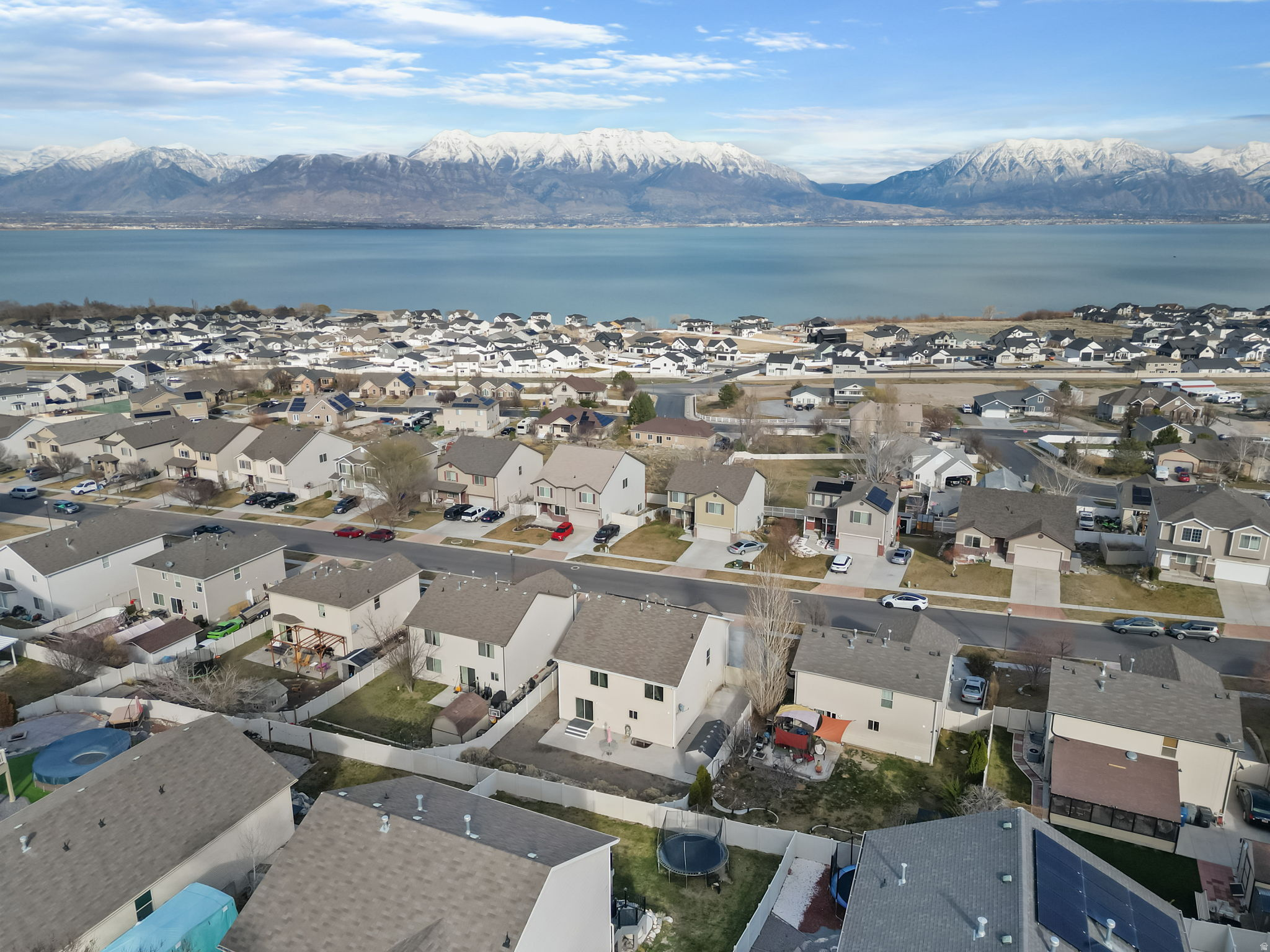 THE VILLAGE OF HAWKS LANDING - Residential