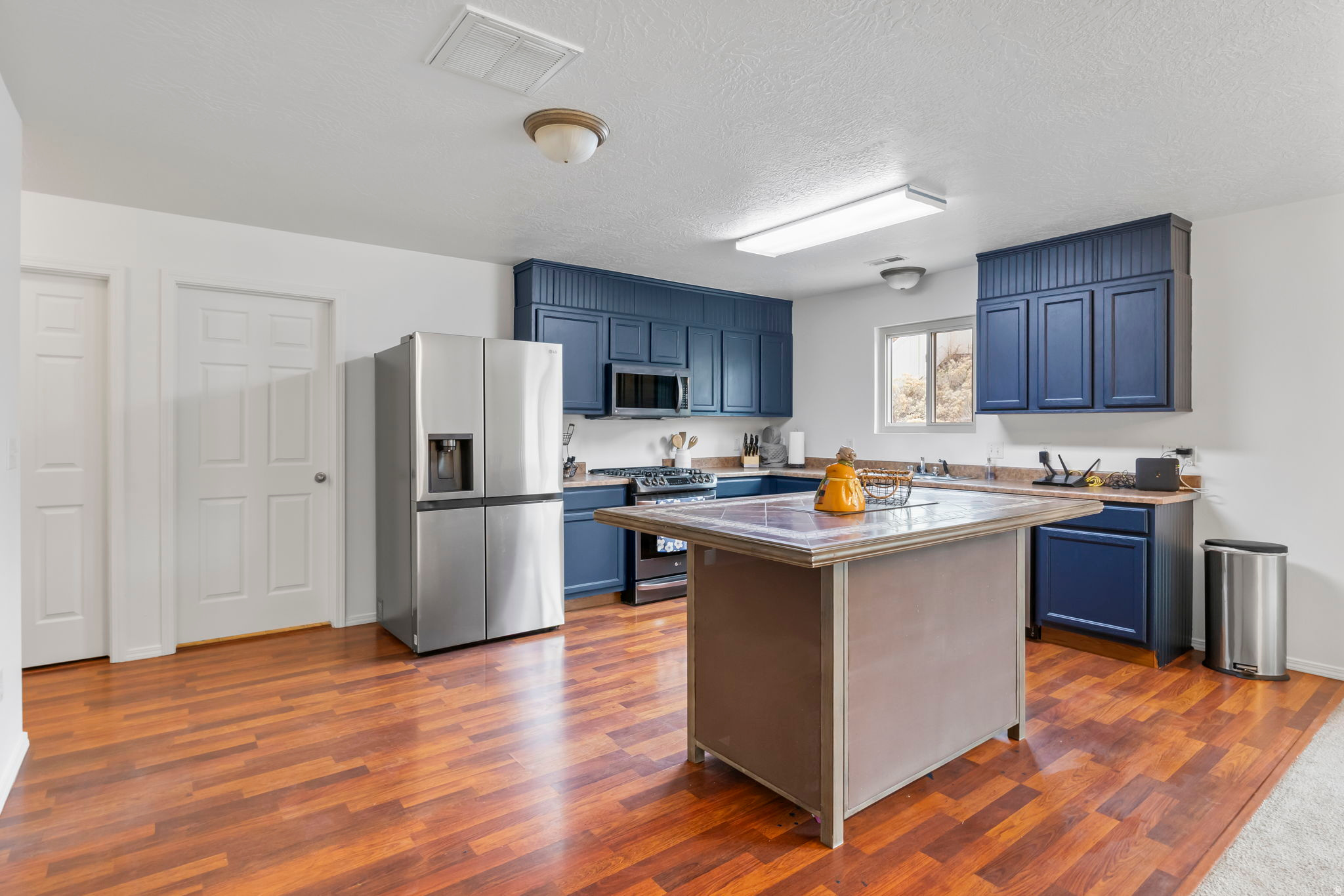 THE VILLAGE OF HAWKS LANDING - Residential