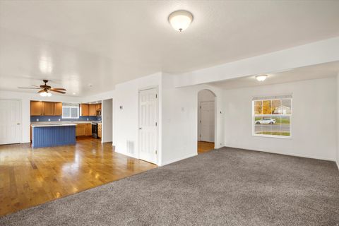 Tiny photo for 359 W 1120 N, American Fork, UT 84003 (MLS # 2126790)