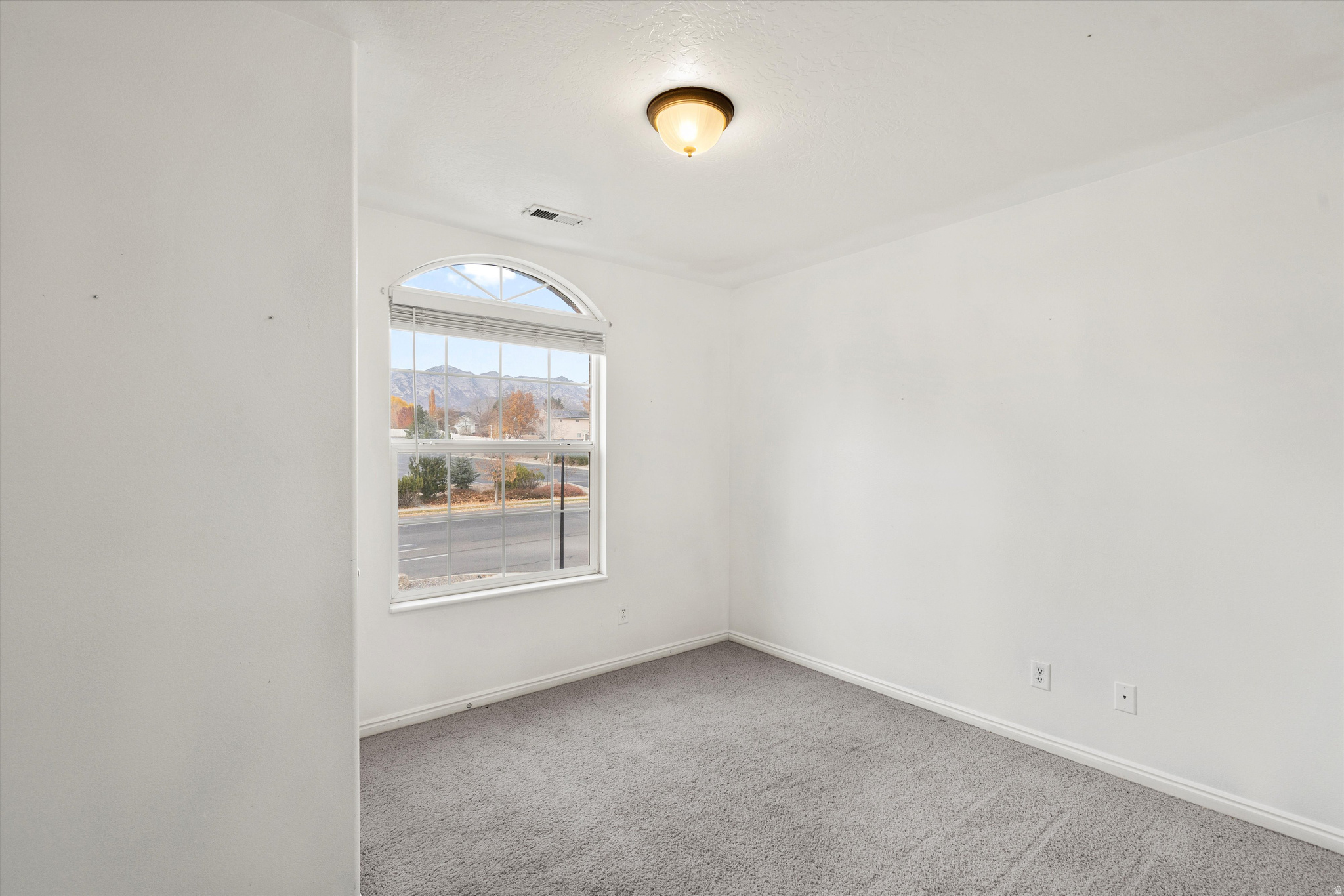 VIRGINIA RIDGE - Residential