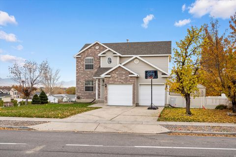 Photo of 359 W 1120 N, American Fork, UT 84003 (MLS # 2126790)