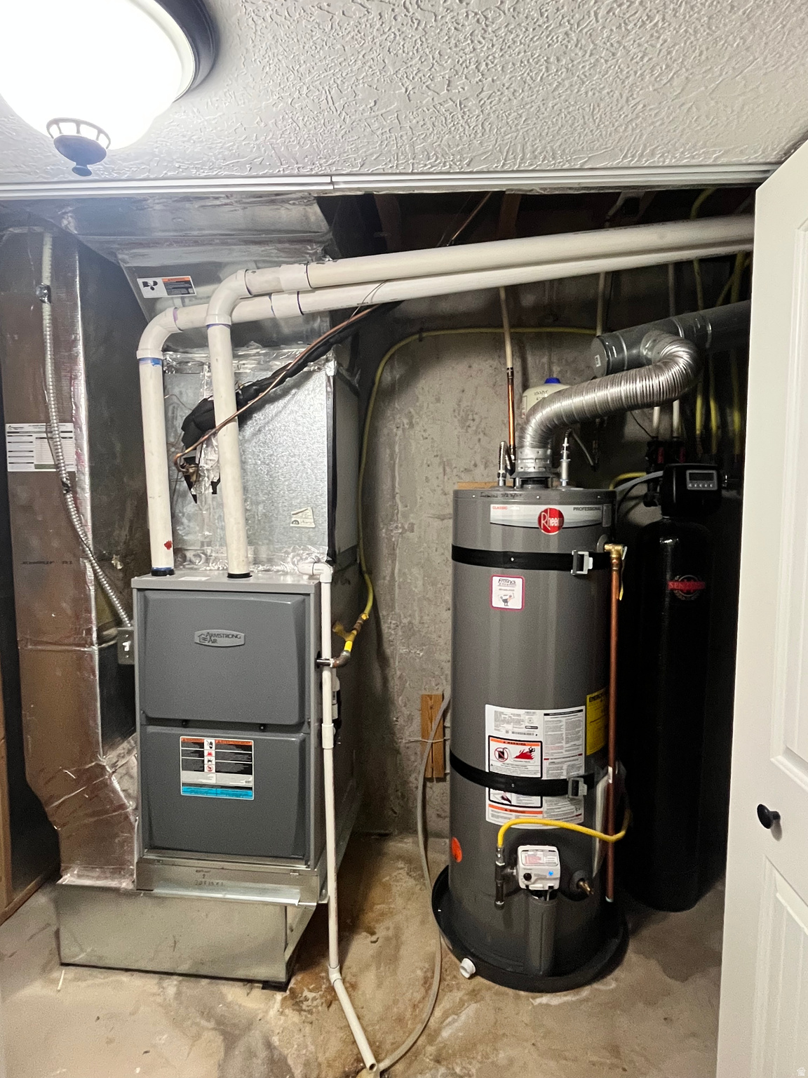 BRIARWOOD HOLLOW - Residential